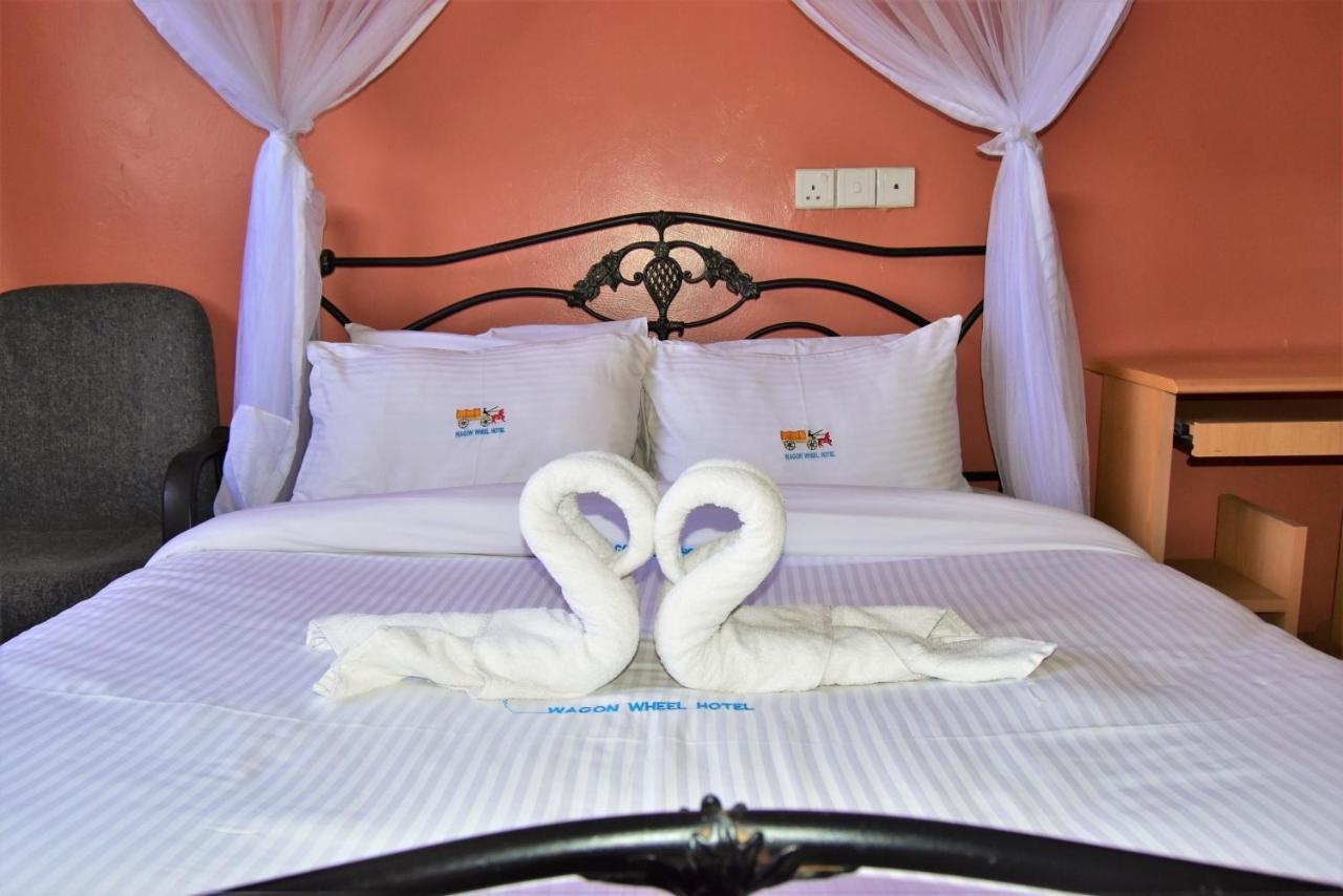 Wagon Wheel Hotel เอลโดเร็ท ภายนอก รูปภาพ