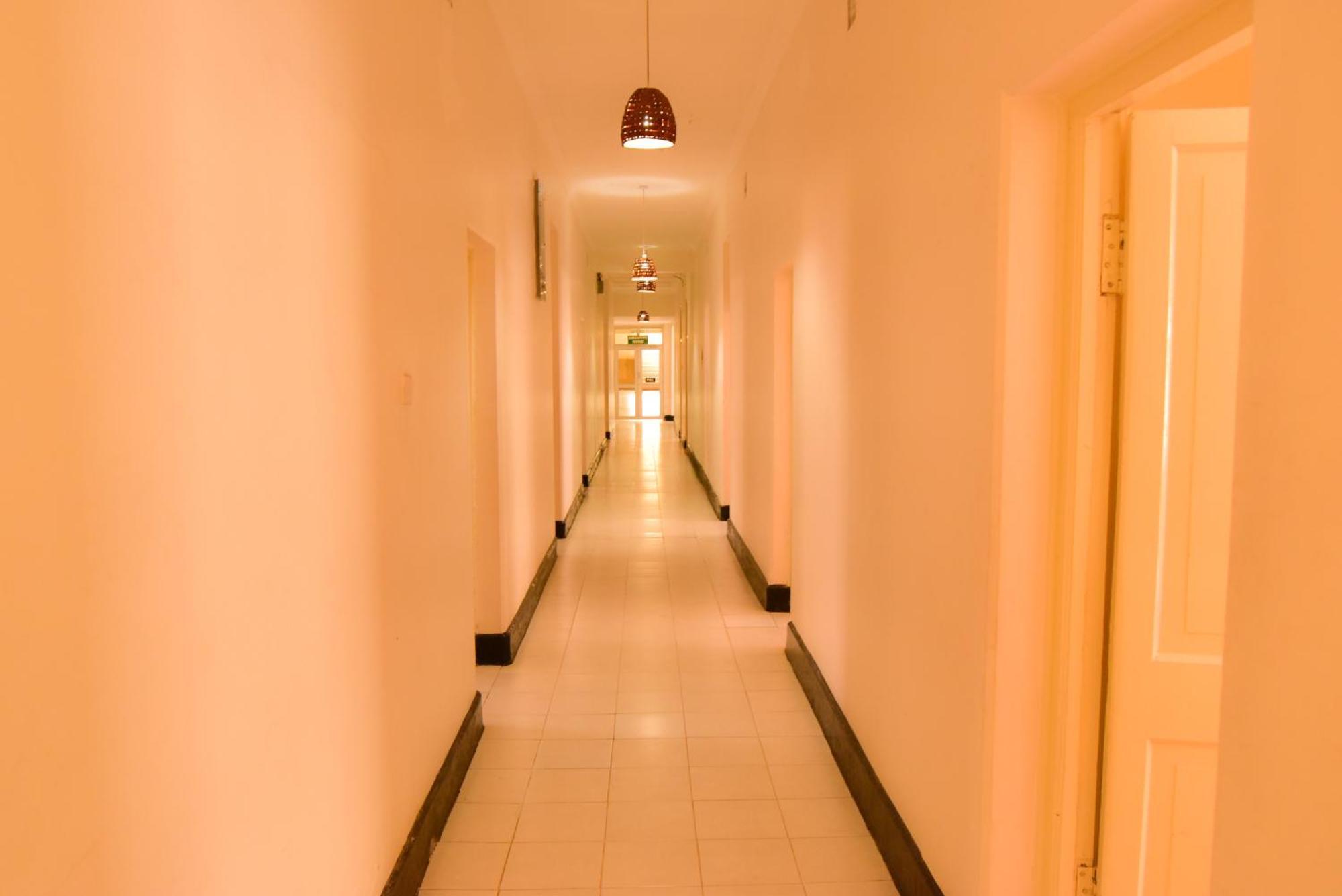 Wagon Wheel Hotel เอลโดเร็ท ภายนอก รูปภาพ