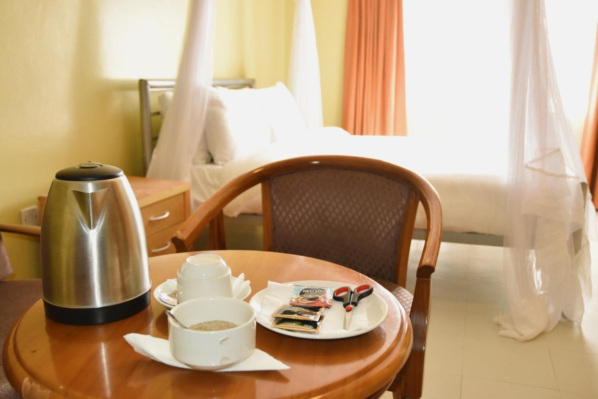Wagon Wheel Hotel เอลโดเร็ท ภายนอก รูปภาพ