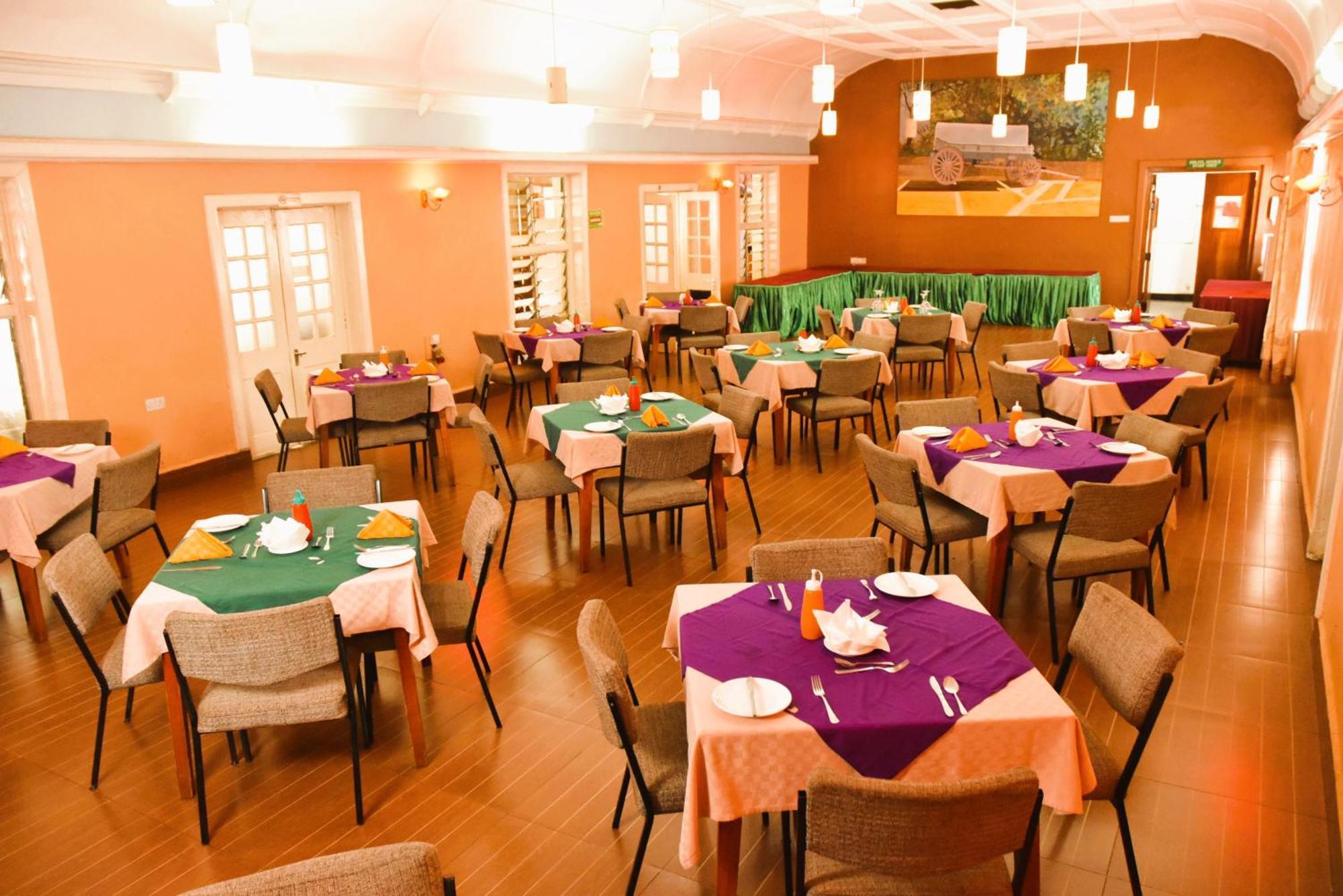 Wagon Wheel Hotel เอลโดเร็ท ภายนอก รูปภาพ